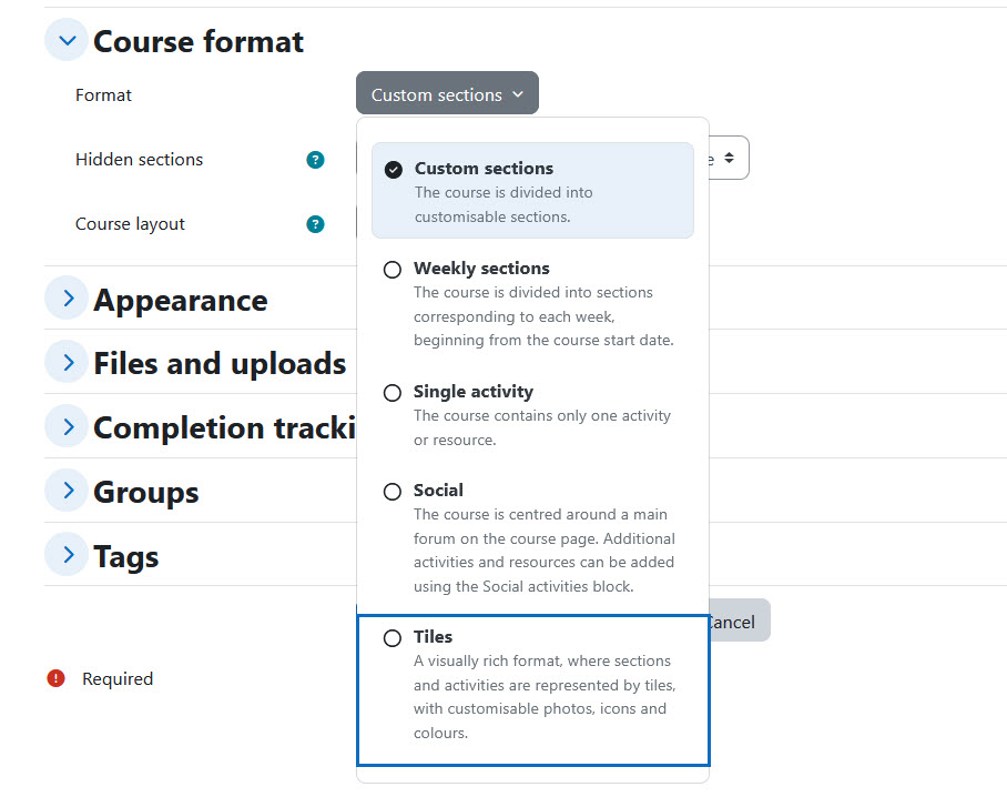 Screenshot: Choose the course format Tiles