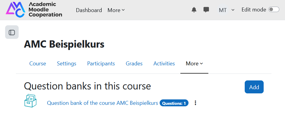 Screenshot: choose question bank of the course